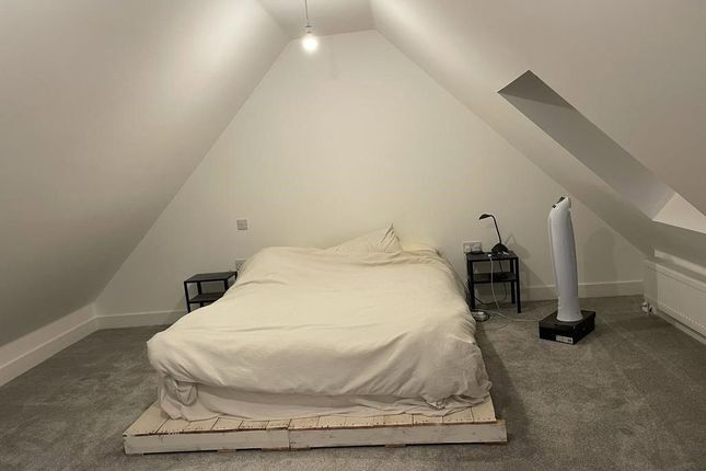 3, Smiths Court, Didcot photo 3