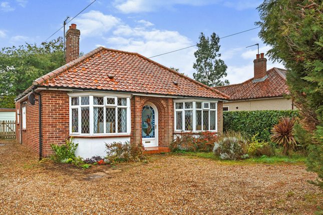 Thumbnail Detached bungalow for sale in Fakenham Road, Taverham, Norwich