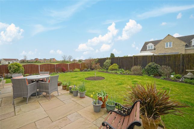11, Hilldrecks View, Rotherham photo 4