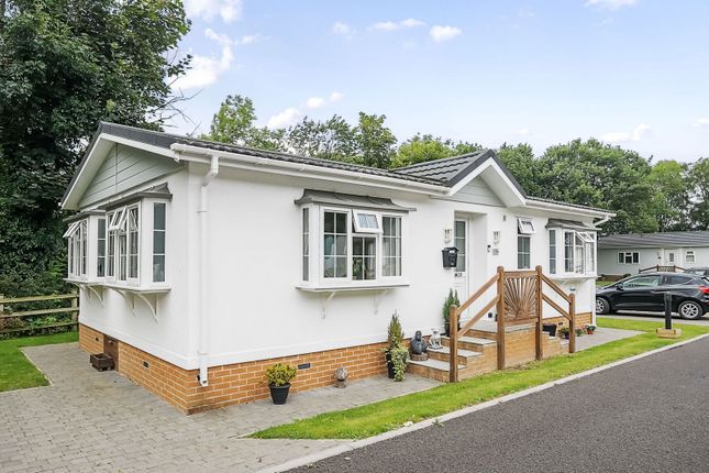 2-bed caravan on Clayton West,9 Earths Wood Country Park, Bank End Lane, Huddersfield, £132,500
