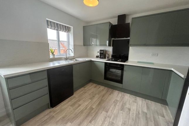 2, Southwick Court, Beverley photo 2