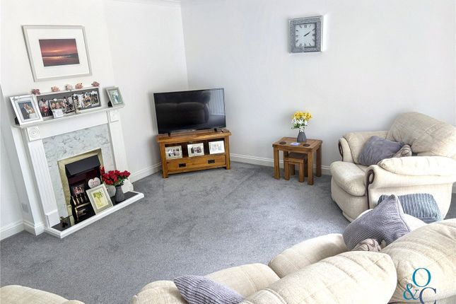 11B, Thornton Close, Roche photo 2