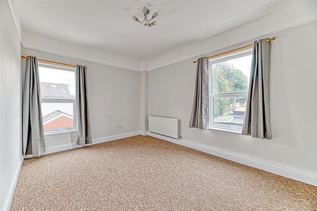 2 Reynolds Street, Warrington photo 3