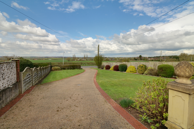 Detached bungalow for sale in Barton Road, Wrawby, Brigg