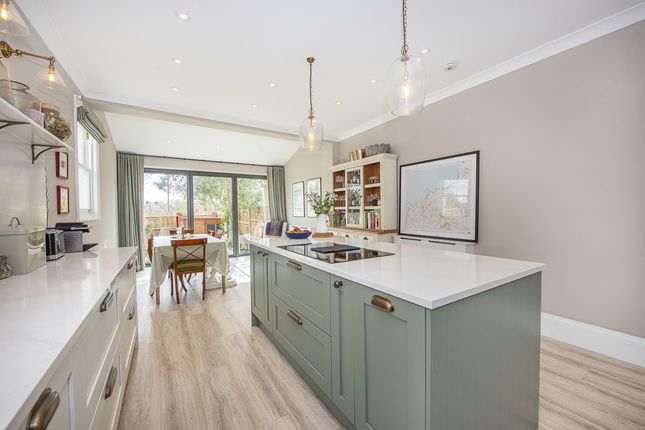 123, Kenilworth Avenue, London photo 5