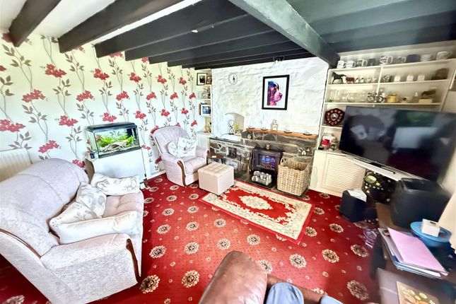 Cwm Pistyll, Bethania, Llanon photo 4