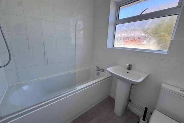 86 Mount Pleasant Avenue, Exmouth photo 3