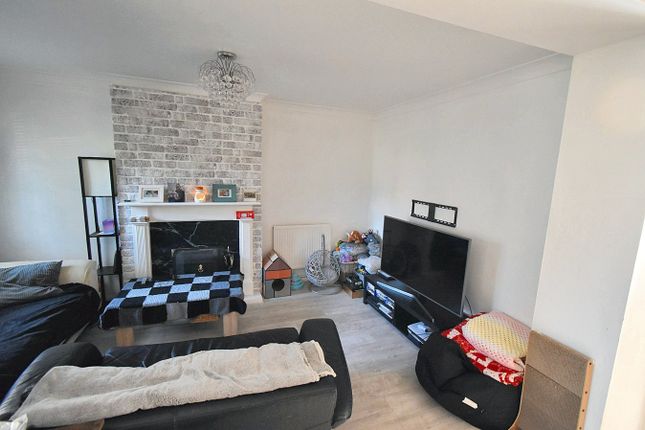 2, Cefn Celyn, Swansea photo 2