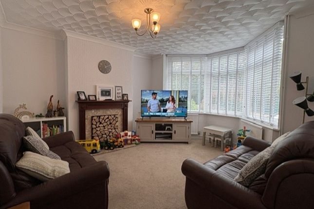 17, Felixstowe Road, Ipswich photo 4