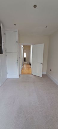 Flat to rent in Brunswick Street West, Hove