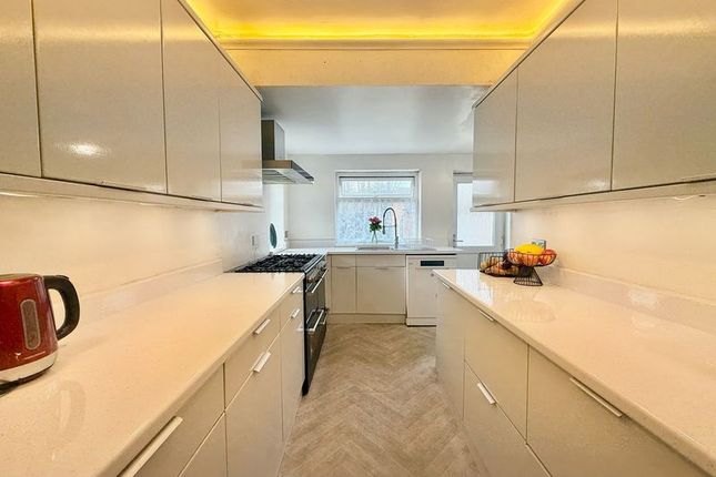 5, Calnwood Road, Luton photo 4