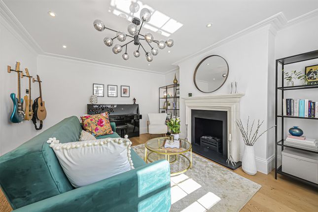 Flat A, 31, Aberdeen Place, St Johns Wood photo 3