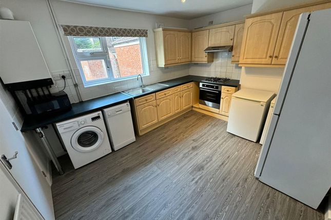 47 Gerard Avenue, Coventry photo 3
