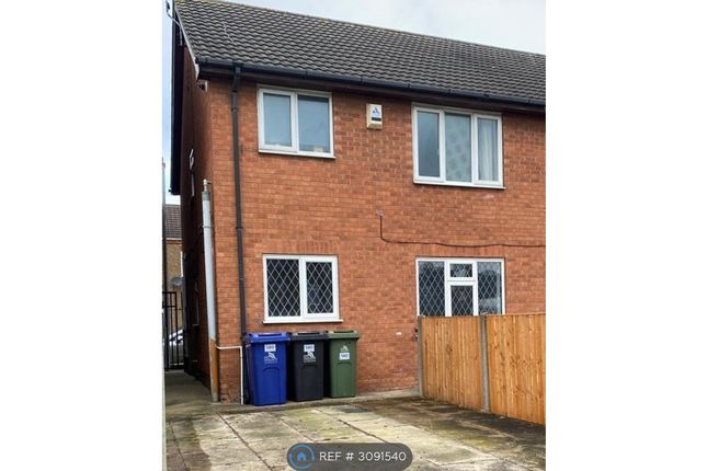 2 Bedroom Flat in DN31 2QZ