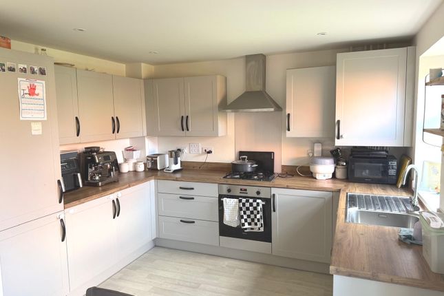 9, Alfred Way, Buckingham photo 5