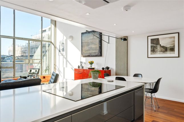 Flat for sale in Union Wharf, 23 Wenlock Road, London
