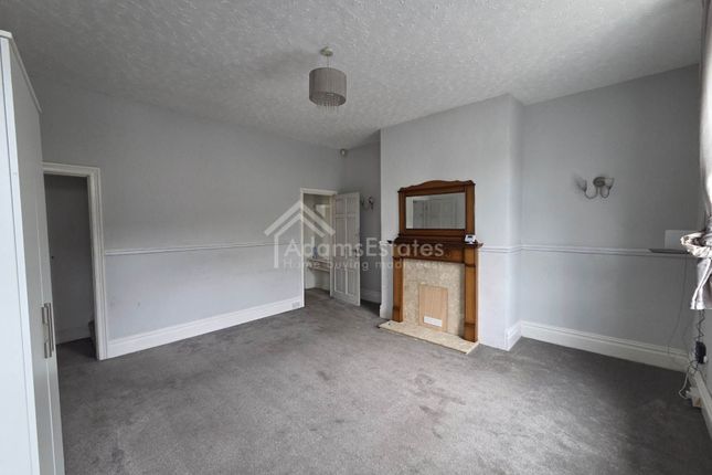 154, Lees Hall Road, Dewsbury photo 3