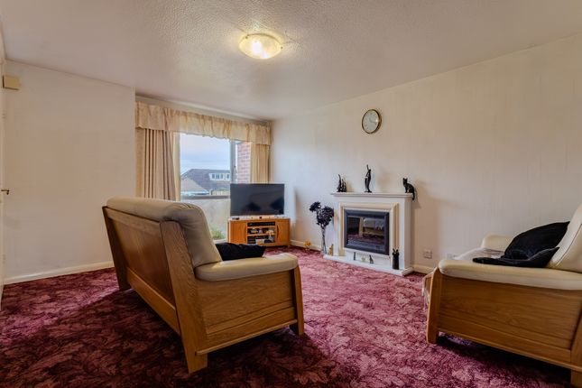 69 Walnut Tree Avenue, Hereford photo 2