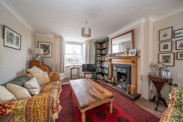 52, Brook Street, Aylesbury photo 4