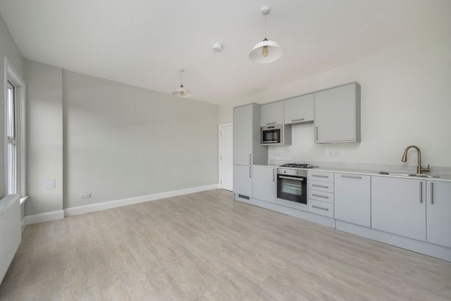 2-bed flat on 80B, Brockley Rise, London, £380,000