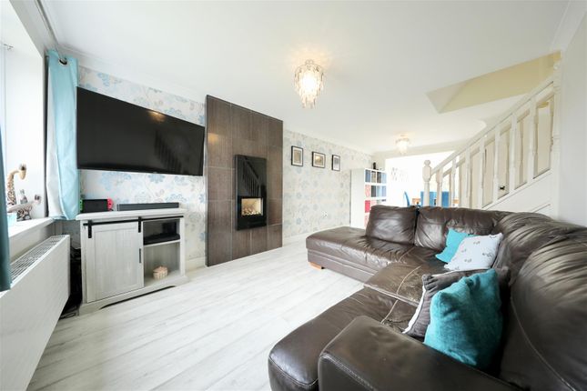 3, Kelberdale Close, Hull photo 2
