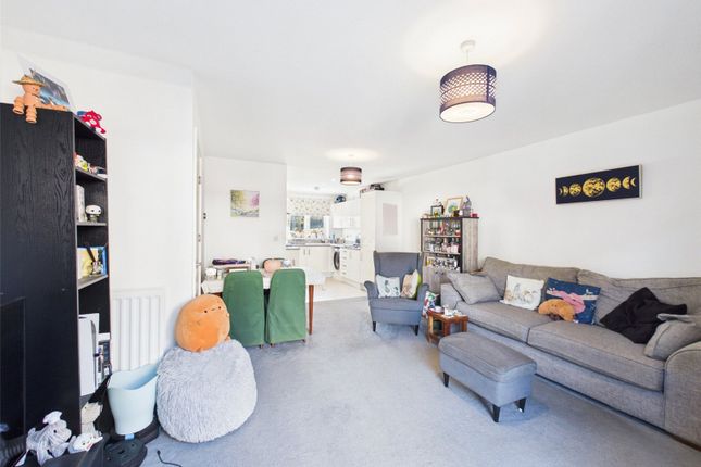 10, Booth Way, Gloucester photo 4