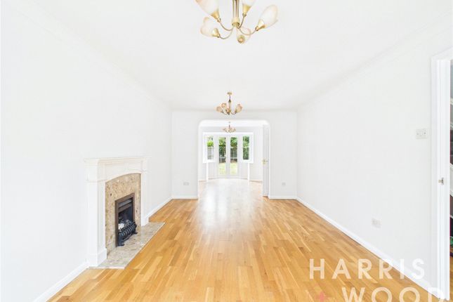 40, Asquith Drive, Colchester photo 4
