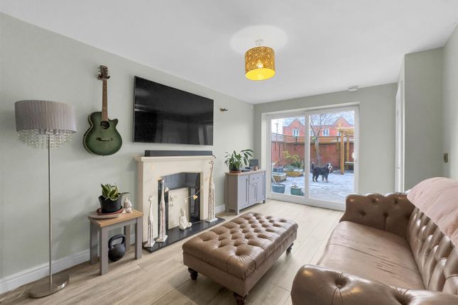 8, Huntspill Road, Altrincham photo 2