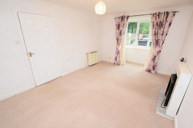 8, Goosefield Close, Market Drayton photo 3