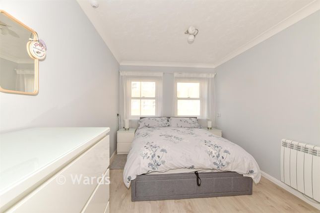 Chislet Court, Pier Avenue, Herne Bay photo 4