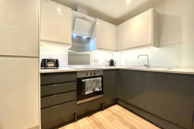 Flat to rent in Lower Stone Street, Maidstone