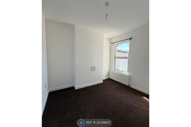 Brookdene Road, London photo 4