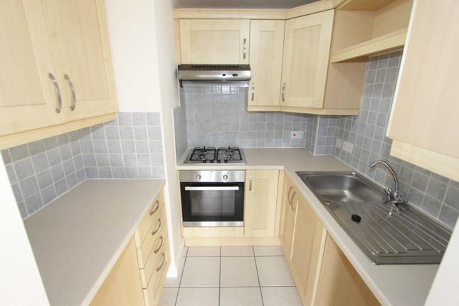 3. Kitchen.Jpg