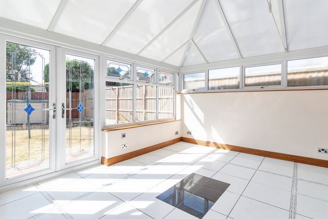 16, Beton Way, Stafford photo 4