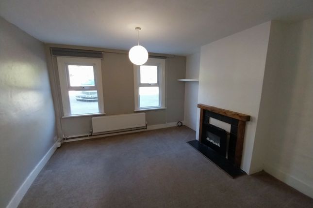 16, Sunnyside, Edenbridge photo 4