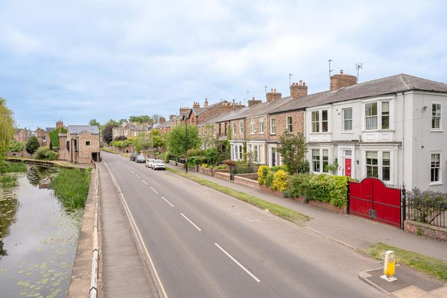 Property for sale in Huntington Road, York