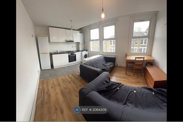 Thumbnail Flat to rent in Landor Road, London