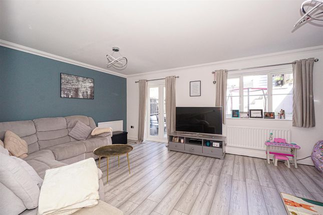 37, Welton Rise, St. Leonards-On-Sea photo 3
