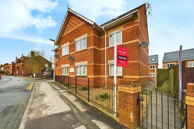 Flat for sale in Crompton Court, Ashton-In-Makerfield