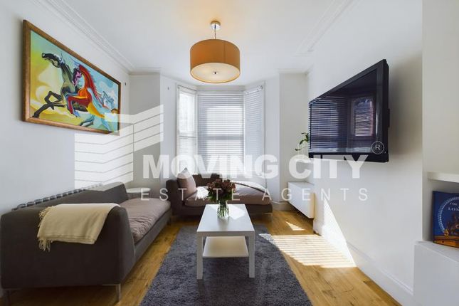 Thumbnail Property for sale in Brook Drive, Kennington
