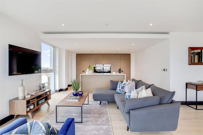 Flat for sale in Montpellier House, Glenthorne Road, London