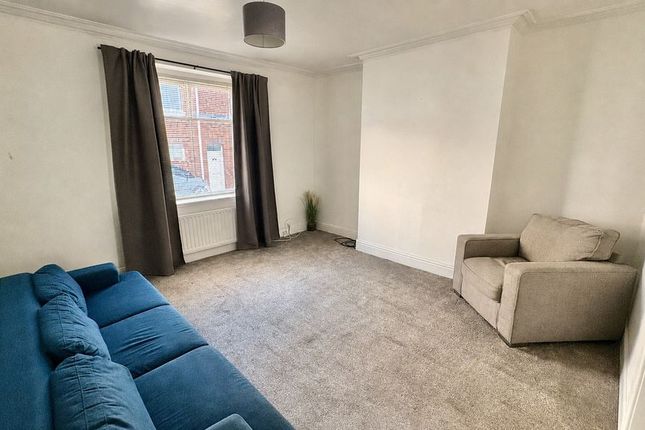 9, Theresa Street, Blaydon photo 3