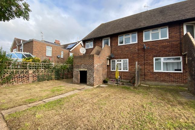 Thumbnail Flat to rent in Hawkswood Road, Hailsham