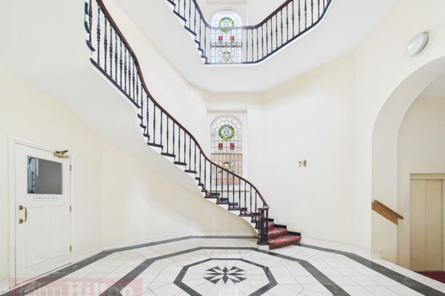 Flat 5, Sillwood Hall, Montpelier Road, Brighton photo 2