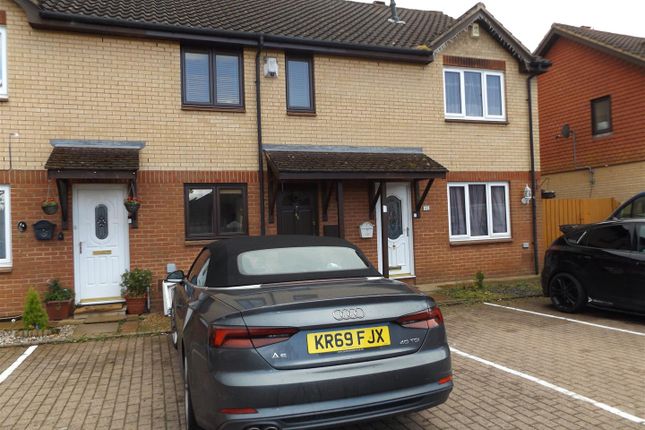 End terrace house to rent in Pettingrew Close, Walnut Tree, Milton Keynes