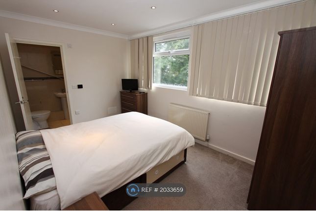 Thumbnail End terrace house to rent in Bembridge Close, London