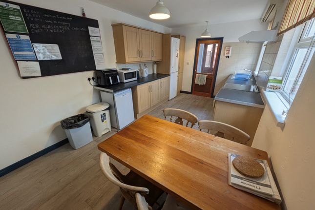 11, Clinton Avenue, Exeter photo 5
