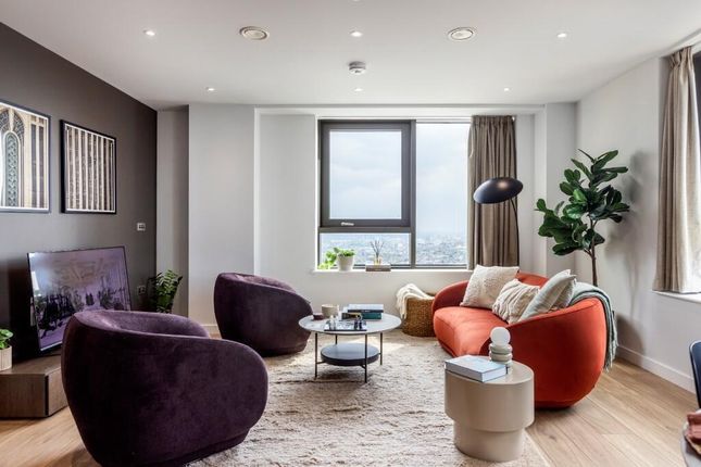 413, UNCLE Acton, North Acton, London, W3, Acton photo 4