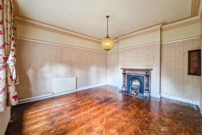 7, Hawthornden Manor, Uttoxeter photo 2