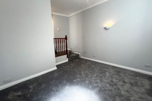 Flat 5, Stanley House Clampet Lane, Teignmouth photo 3
